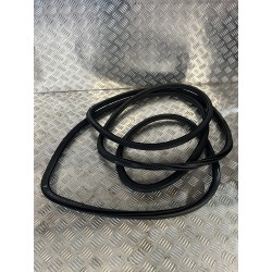 USZCZELKA KAROSERYJNA DRZWI PRZÓD PRAWA SKODA KAMIQ 19-