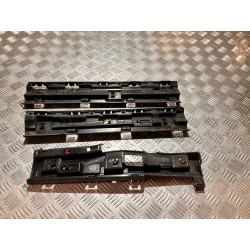 ŚLIZGI LISTWY PROGOWEJ LEWEJ BMW X1 F48 2015- KOMPLET