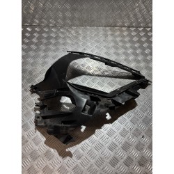 WSPORNIK ŚLIZG OKULAR PRAWY PRZÓD CITROEN E-C4 C4 III 20-