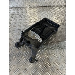 PODSTAWA AKUMULATORA SKODA KAMIQ 19-
