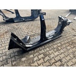 PRÓG CAŁY DŁUGI PRAWY SKODA KAMIQ 19- LF9R