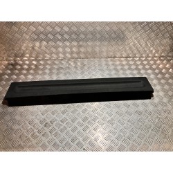 PÓŁKA BAGAŻNIKA WĄSKA 19 CM BMW X1 F48 2015-