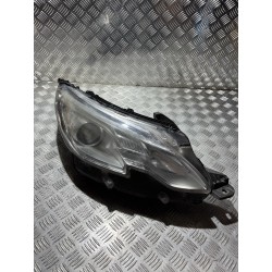 LAMPA PRAWY PRZÓD ANGLIK PEUGEOT 2008 13-16