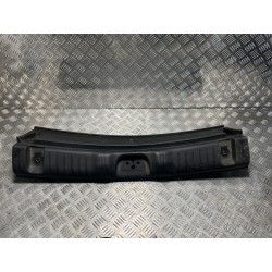 NAKŁADKA PASA TYLNEGO TYŁ JEEP COMPASS II 2 16-