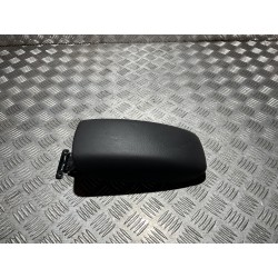 PODŁOKIETNIK HYUNDAI BAYON 21-