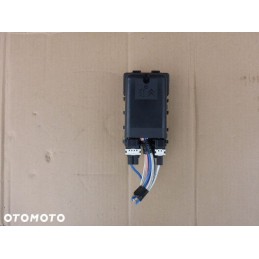 SKRZYNKA BEZPIECZNIKÓW 508 1.6 E-HDI 9665492680