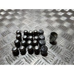 ŚRUBY NAKRĘTKI KÓŁ ZŁODZIEJKI KPL HONDA HR-V II 15-