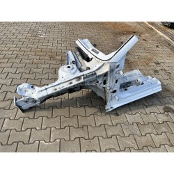 ĆWIARTKA PODŁUŻNICA PRZÓD LEWA CUPRA LEON IV 20- LS9R