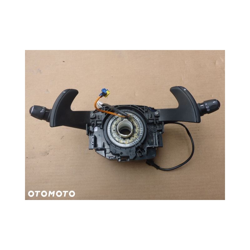 PRZEŁĄCZNIK ZESPOLONY ŁOPATKI C4 PICASSO II 13-