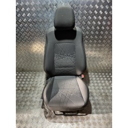 FOTEL PRAWY PRZÓD HYUNDAI BAYON 21-