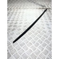 LISTWA SZYBY CZOŁOWEJ PRAWA VW TOUAREG II 10- 7P6854328