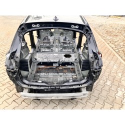 PAS TYLNY WANNA ĆWIARTKA BMW X1 F48 2015- LAKIER 475