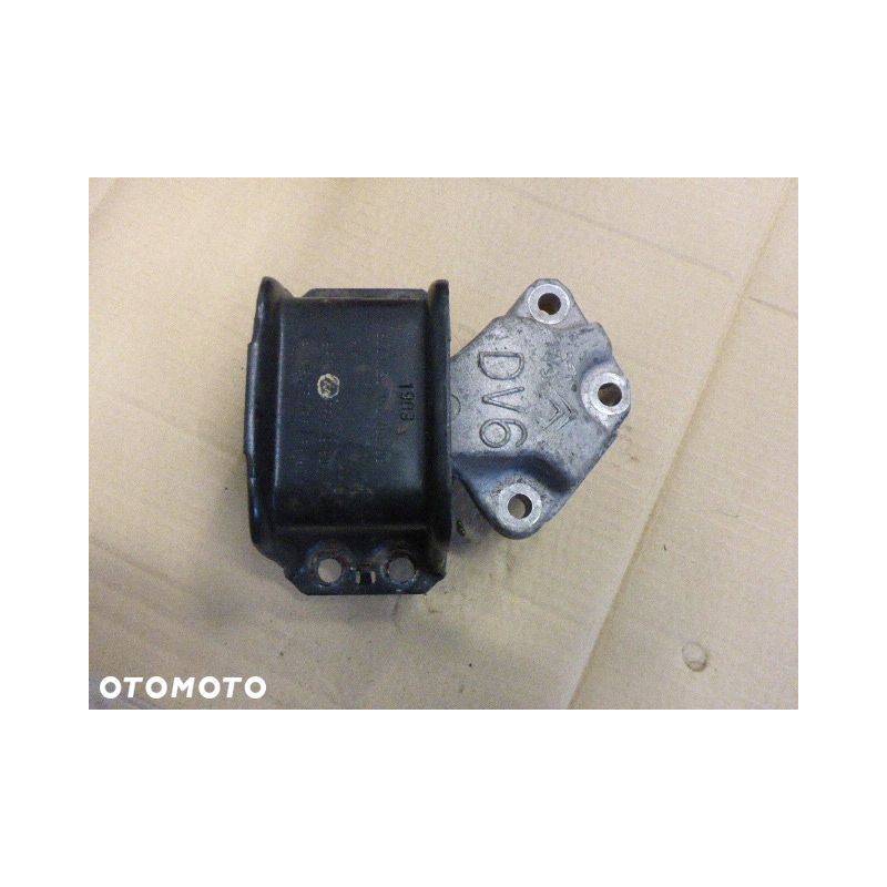 ŁAPA PODUSZKA SILNIKA PEUGEOT 3008 09- 1.6 HDI