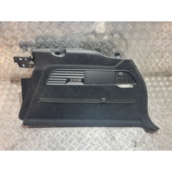 BOCZEK BAGAŻNIKA PRAWY VW TOUAREG II 10- 7P6863820