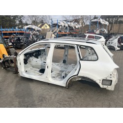 ĆWIARTKA BŁOTNIK TYŁ LEWA VW TOUAREG II 10- LC9A