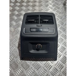 KRATKA NAWIEWU TYŁ AUDI A4 B9 15- 8W0864376