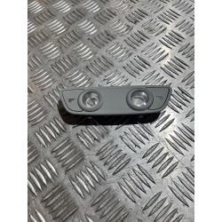 LAMPKA PODSUFITKI AUDI A4 B9 15- 8W0947111