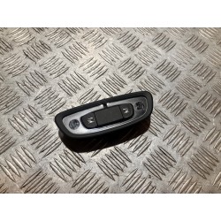 OŚWIETLENIE KABINY TYŁ VOLVO XC40 17-