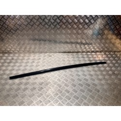 LISTWA ZGARNIAJĄCA DRZWI PRAWY TYŁ BMW 1 F40 19-