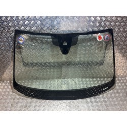 SZYBA CZOŁOWA PRZEDNIA AUDI A4 B9 15- 2016 ROK