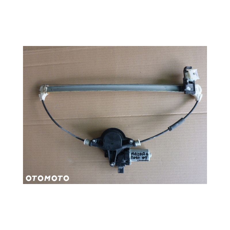 PODNOŚNIK SZYBY PRAWY TYŁ MAZDA 6 08-13 KOMBI