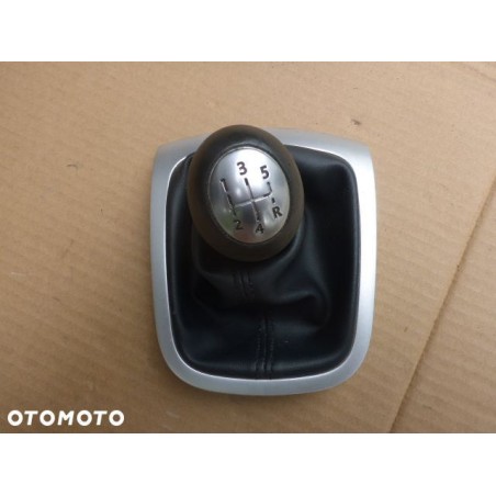 GAŁKA MIESZEK RENAULT MEGANE III 5-BIEGÓW