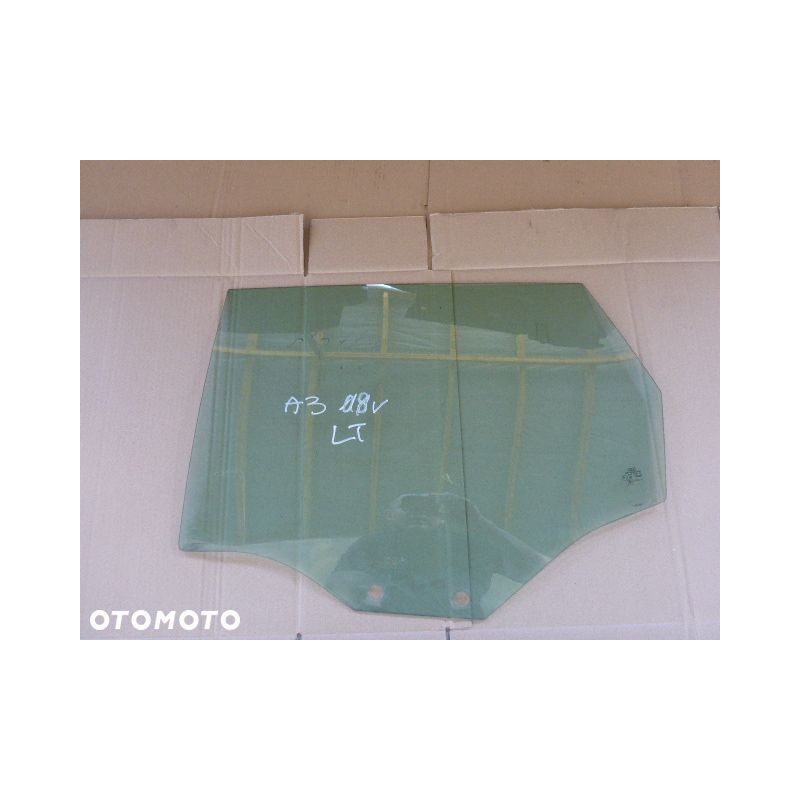 SZYBA DRZWI LEWY TYŁ AUDI A3 2008R