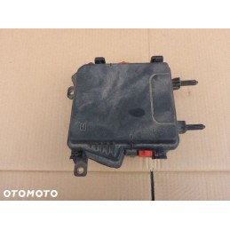 SKRZYNKA BEZPIECZNIKÓW RENAULT MEGANE III 1.6 16V