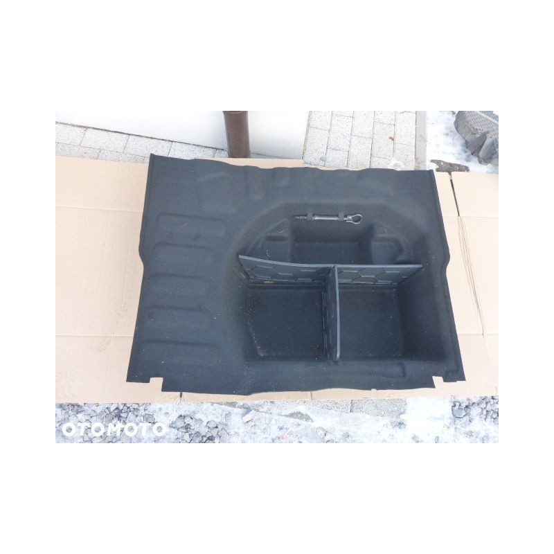 WYKŁADZINA KOŁA ZAPASOWEGO CITROEN C5 08-KOMBI