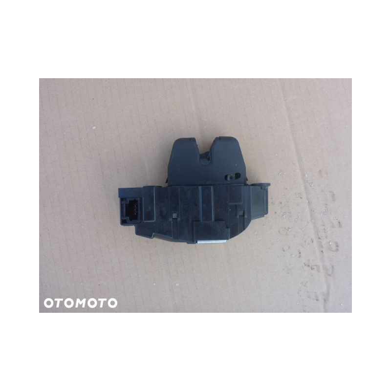 ZAMEK KLAPY TYLNEJ CITROEN C5 08- KOMBI