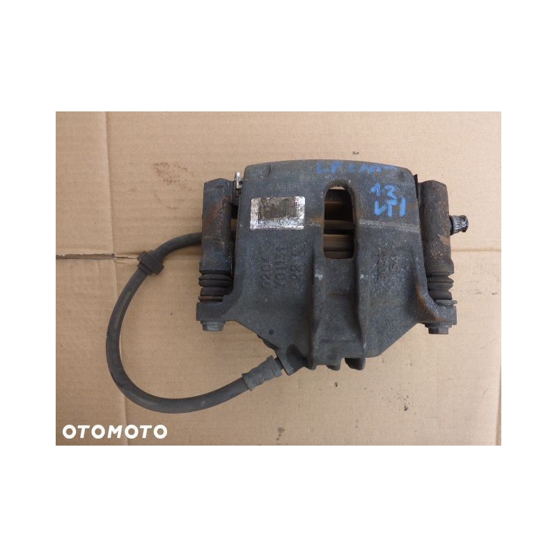 ZACISK HAMULCOWY LEWY PRZÓD CITROEN C4 CACTUS