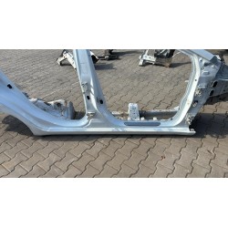 PRÓG PRAWY ĆWIARTKA NISSAN MICRA V K14 17-