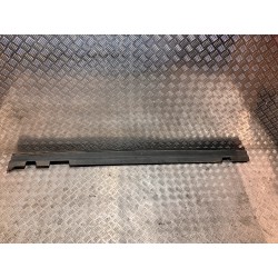 LISTWA PROGOWA PRAWA VOLVO XC40 17-