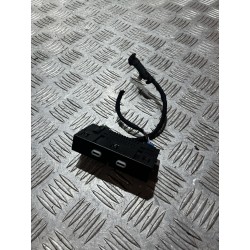 GNIAZDO USB C SKODA KAMIQ 19- 657035700