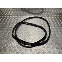 USZCZELKA DRZWI PRZÓD PRAWA HYUNDAI I20 III 20-