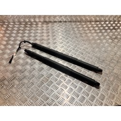 SIŁOWNIKI KLAPY BAGAŻNIKA KOMPLET BMW X1 U11 22-