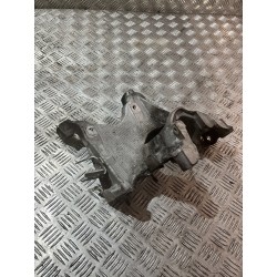 MOCOWANIE ŁAPA SILNIKA PRAWA AUDI A5 F5 16- 2.0 TFSI 8W0399296E