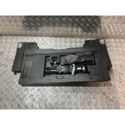 ZESTAW NAPRAWCZY WKŁAD KOŁA AUDI A5 F5 16- COUPE