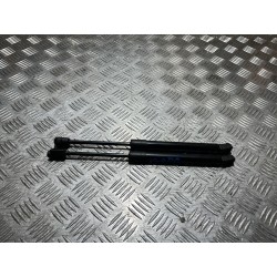 SIŁOWNIKI KLAPY BAGAŻNIKA TYŁ DACIA SPRING LIFT 24-