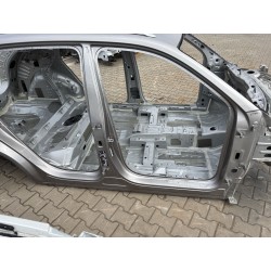 PRÓG PRAWY CAŁY DŁUGI MG HS II 24- 5DCM