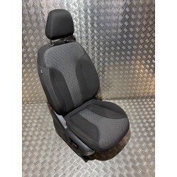 FOTEL PRAWY PRZÓD ELEKTRYKA ANGLIK MG HS II 2024-