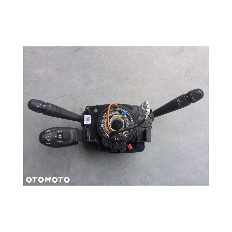 PRZEŁĄCZNIK ZESPOLONY PEUGEOT 308 T9 98072689ZD