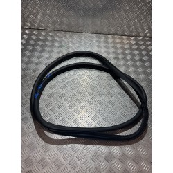 USZCZELKA DRZWI PRAWY PRZÓD MG HS II 2024-