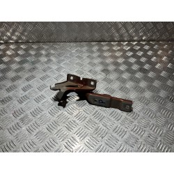 ZAWIAS MASKI PRAWY DACIA JOGGER 22-