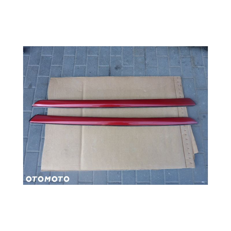 LISTWA SZYBY LEWA PRAWA C4 PICASSO II 13- EPYD