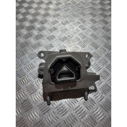 ŁAPA WSPORNIK SILNIKA PEUGEOT E-208 II 19- ELEKTRYK