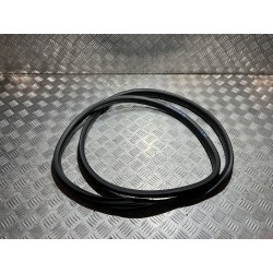 USZCZELKA KAROSERYJNA DRZWI LEWY PRZÓD DACIA JOGGER 22-