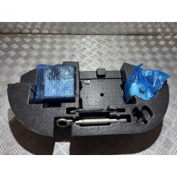 ZESTAW NAPRAWCZY WKŁAD BAGAŻNIKA PEUGEOT E-208 II 19- ELEKTRYK