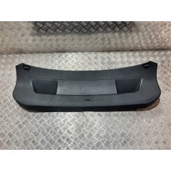BOCZEK OSŁONA KLAPY BAGAŻNIKA SEAT LEON IV KL 20- 5FA867601B
