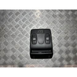 LAMPKA PODSUFITKI PRZÓD RENAULT CAPTUR II 19-